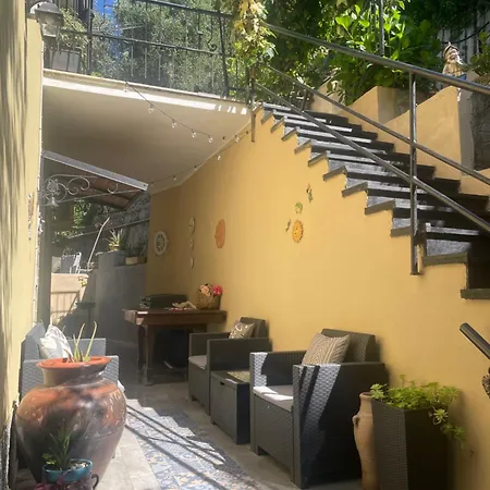Casa Mina * Lavagna